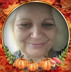 Meet your Posher, Vickie